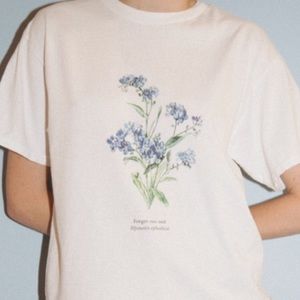 Brandy Melville Floral Aleena Top